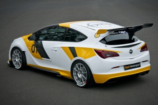 Opel-Astra-OPC-Motosport-615x409