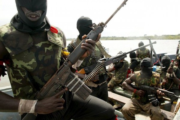 Foreign oil worker killed during ganbattle between militants and navy in the niger delta, Nigeria