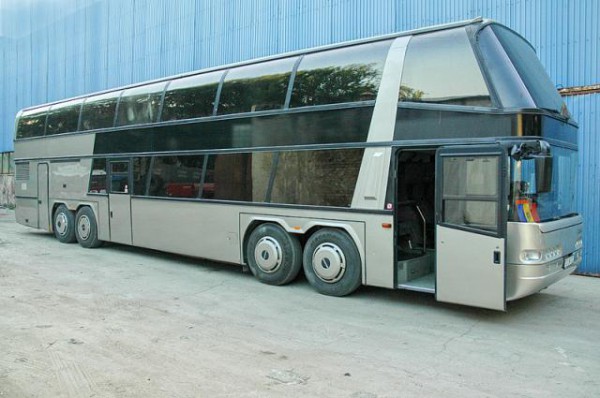 двухэтажный автобус