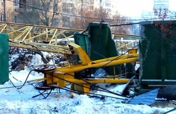 Рухнул кран
