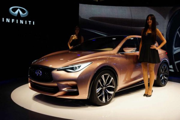 Infiniti QX30 