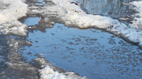 яма с водой