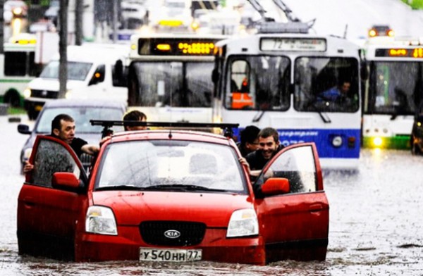 ливень в Москве