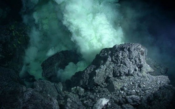 подводный вулкан