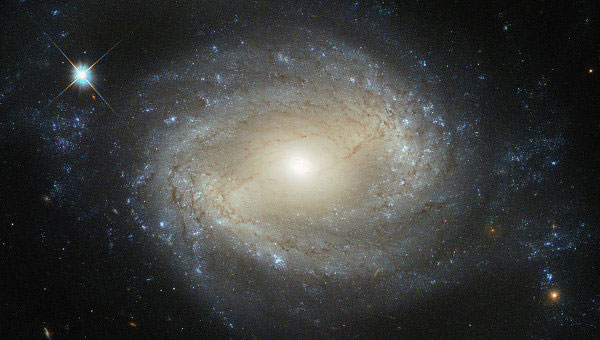 галактика NGC 4639 