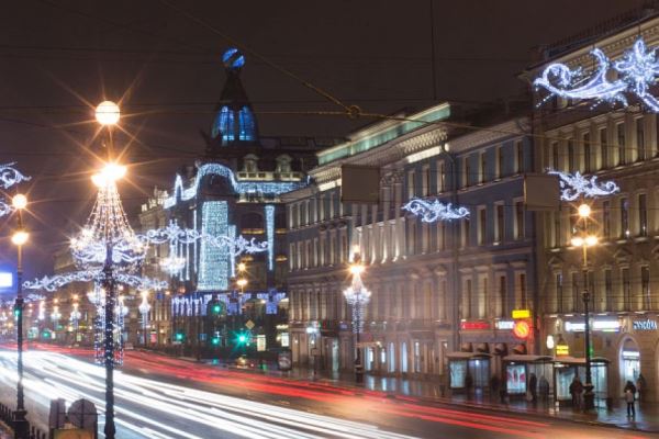 Петербург свет
