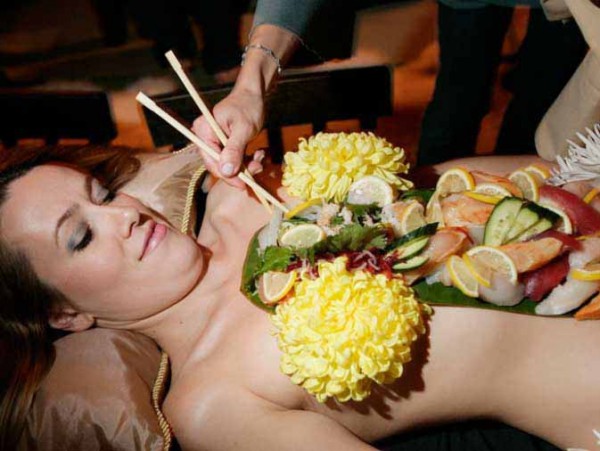 мужчина женщина еда