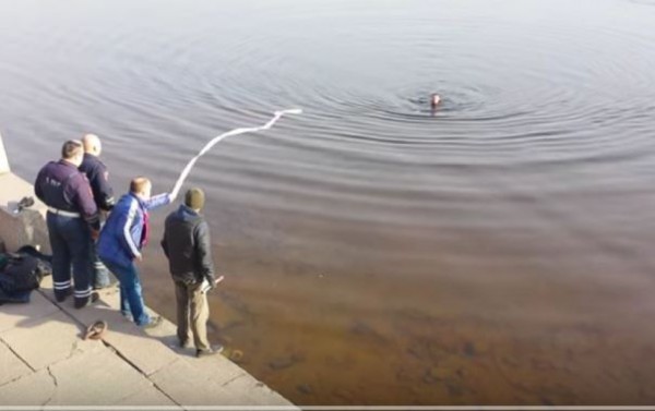 спасение из воды