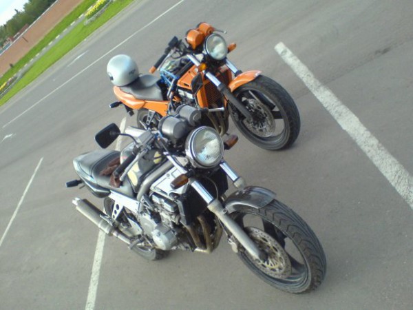 __мотоциклист дорога