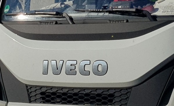 __ грузовик Iveco
