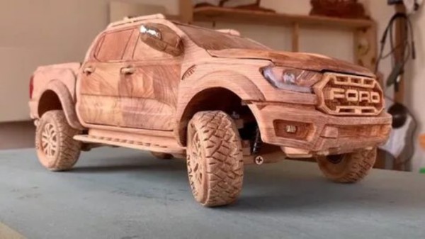 Ford Ranger Raptor, деревянная копия